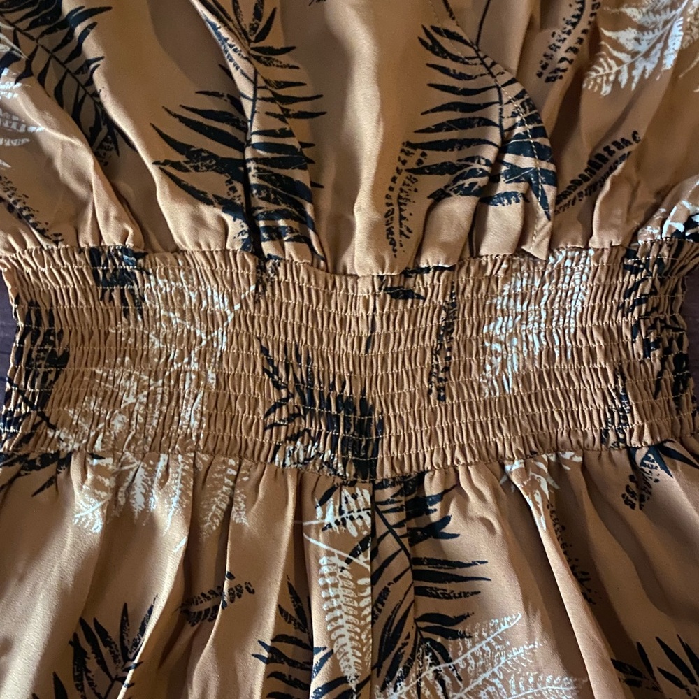 Rusty Leaf Romper - Picture 4 of 11